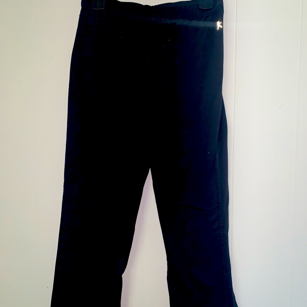 athletic pants